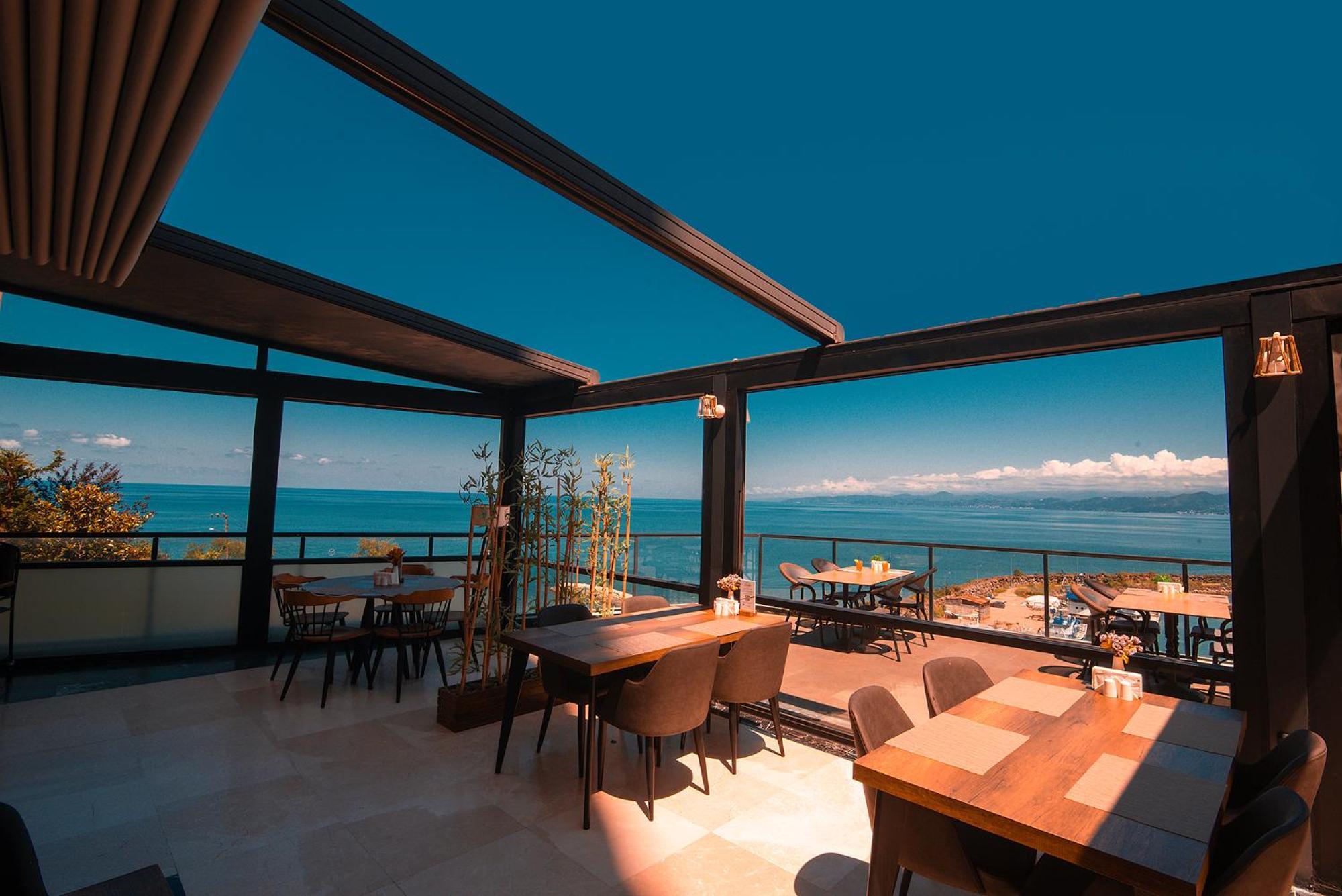 Royal Comfort Hotel Araklı Exteriér fotografie